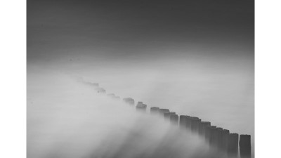 바람부는 해변