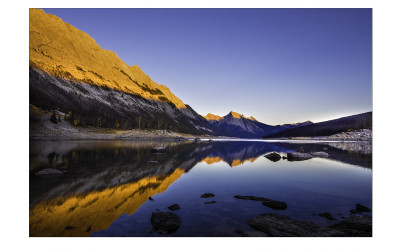 MEDICINE LAKE