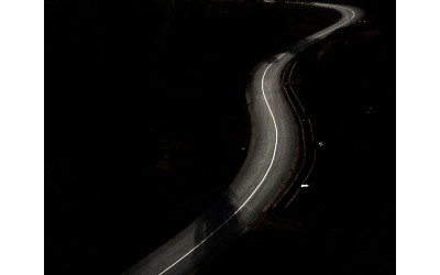 뒤를 돌아보다.(Road)